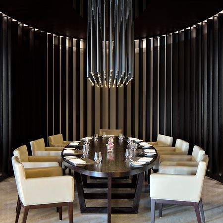 Pullman Dubai Creek City Centre Residences Exteriér fotografie The interior of the restaurant