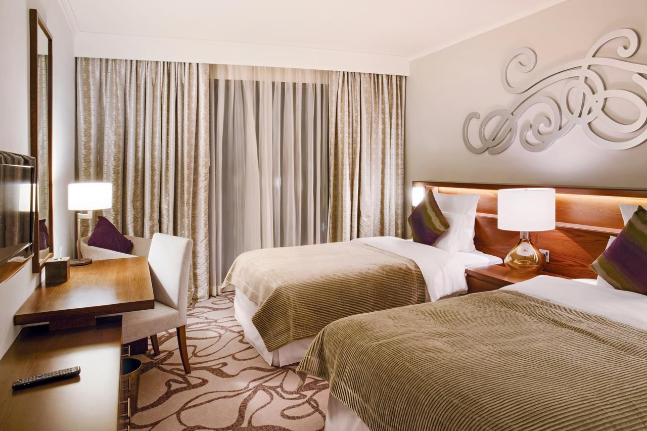 Pullman Dubai Creek City Centre Residences Exteriér fotografie A room at the hotel