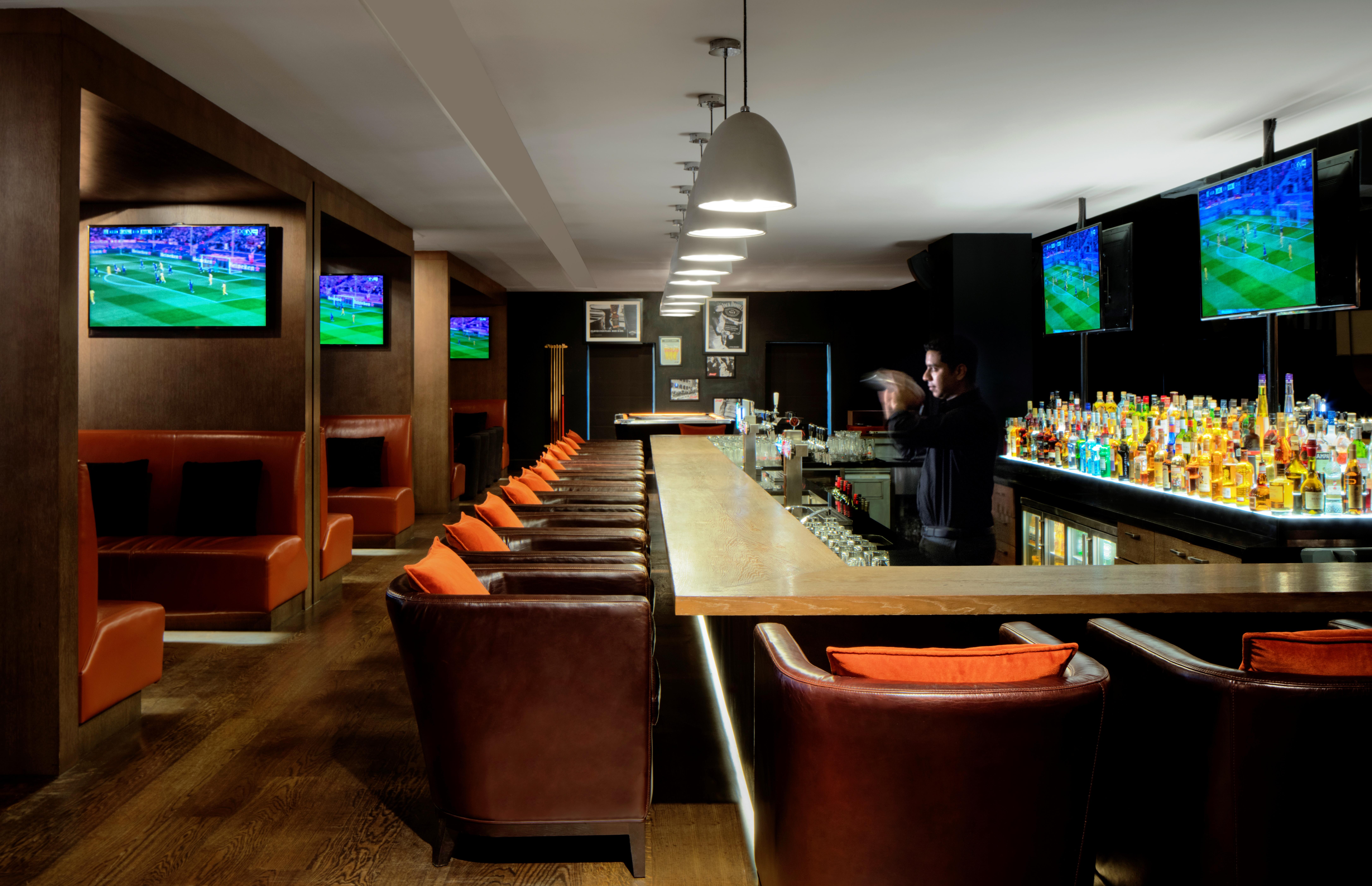 Pullman Dubai Creek City Centre Residences Exteriér fotografie The bar at the Emirates Stadium